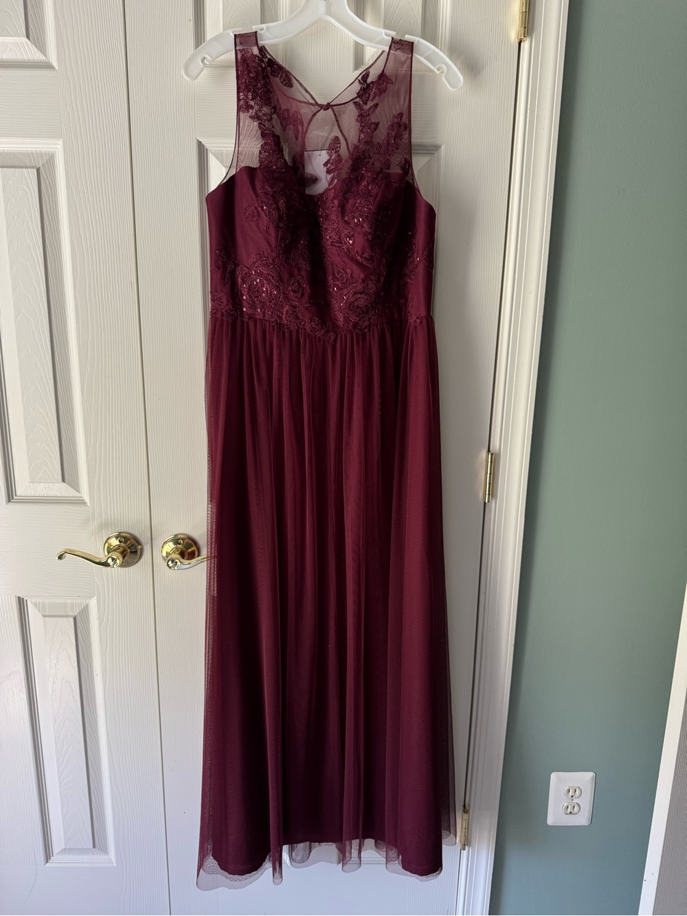David's Bridal Burgundy Lace & Tulle Maxi Prom Dress
